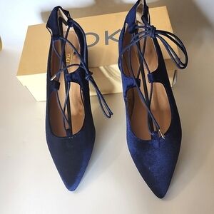 NWT Yoki's Designer Ballet Style Blue Suede Blue Shoes, With Box Sizes 6- 11